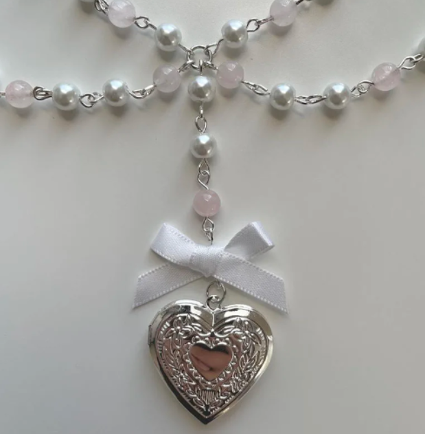 LNK212 Heart Locket On Pink & White Pearls - Extreme Largeness Wholesale
