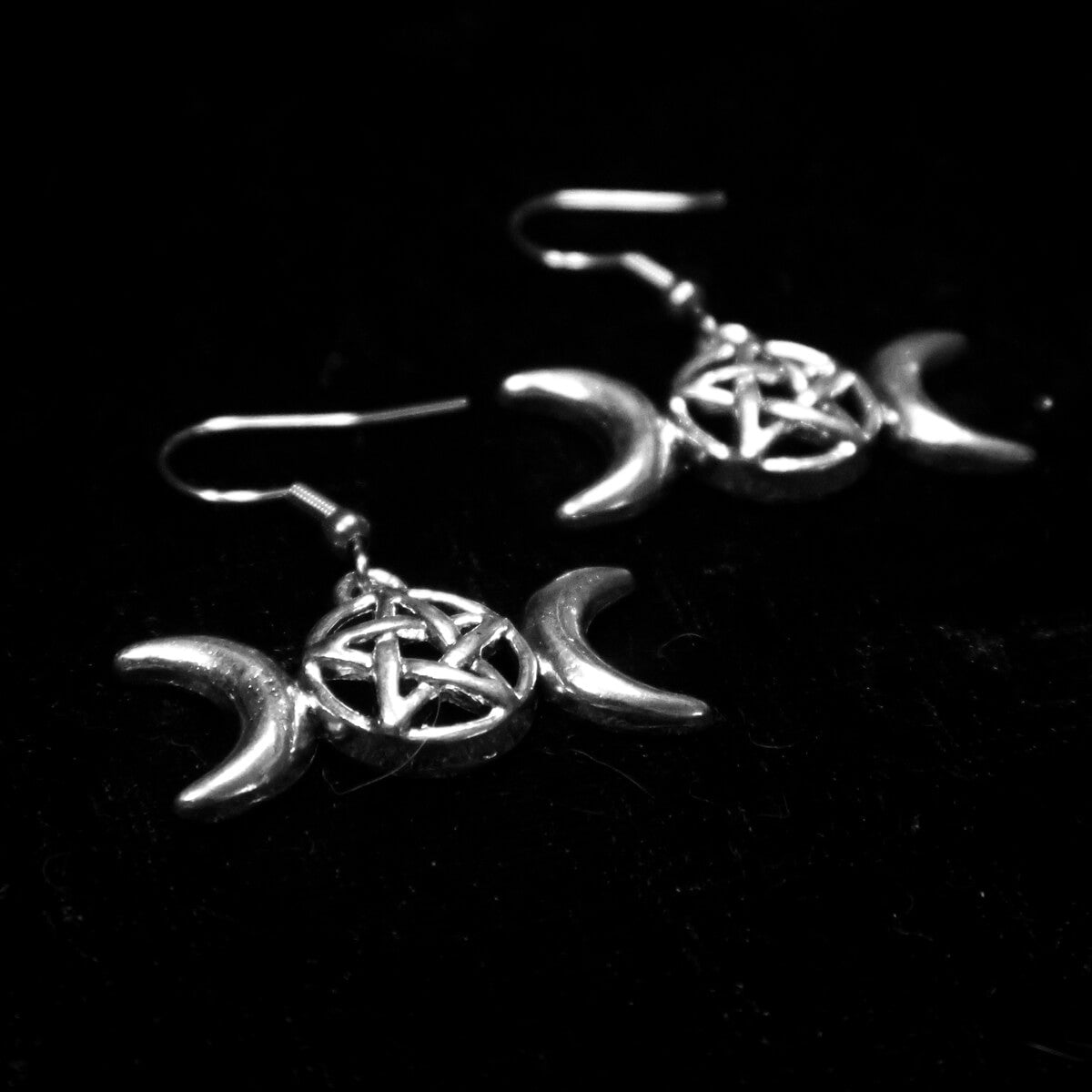 PENTAGRAM & MOONS EARRINGS - PACK OF 5 - Extreme Largeness Wholesale
