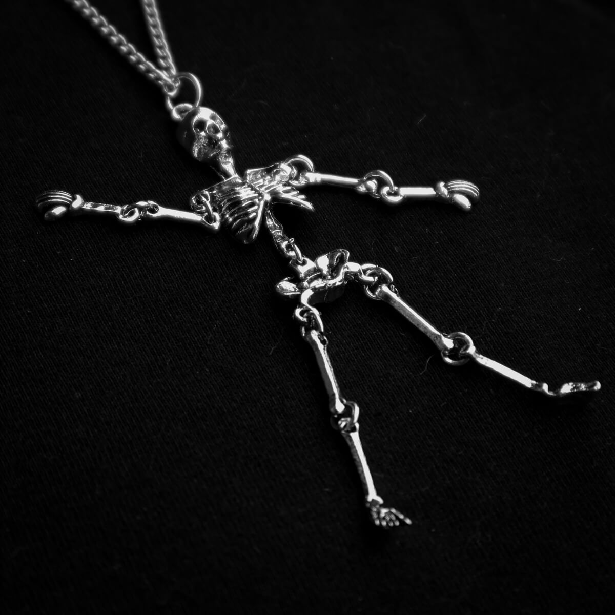 LARGE SKELETON NECKLACE - PACK OF 5