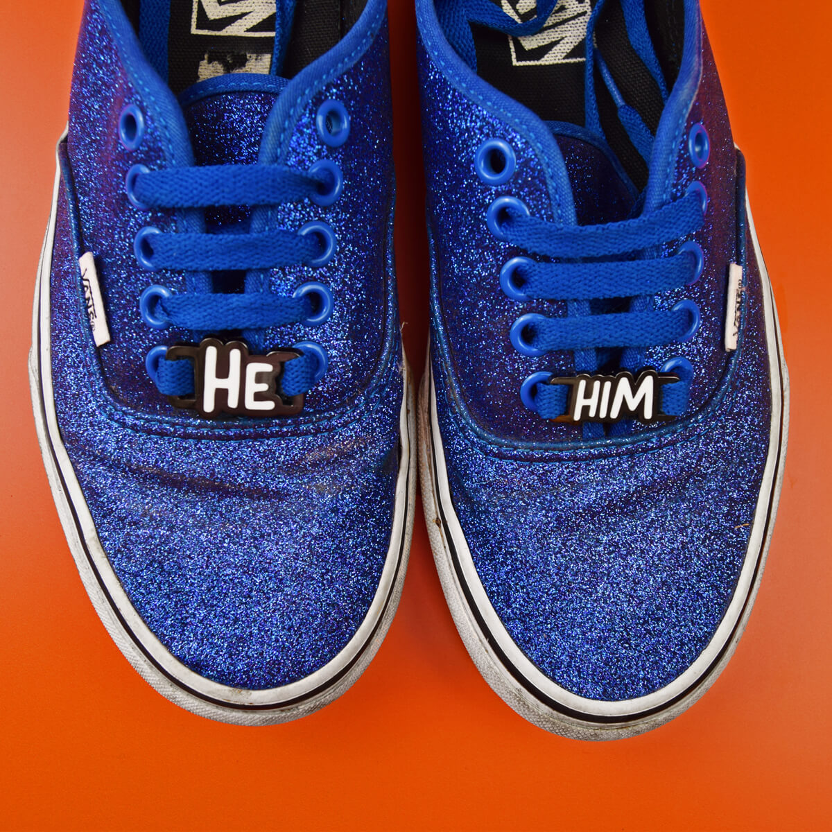 HE/ HIM SHOELACE TAGS - PACK OF 5 - Extreme Largeness Wholesale