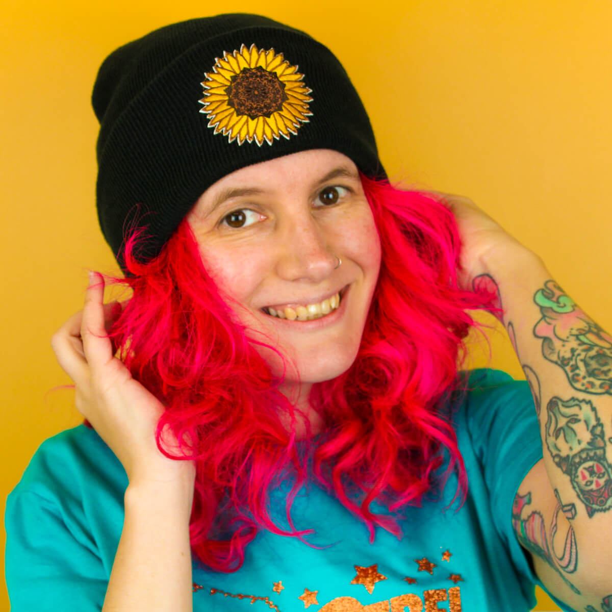 SUNFLOWER MANDALA PATCH BEANIE - PACK OF 3 - Extreme Largeness Wholesale