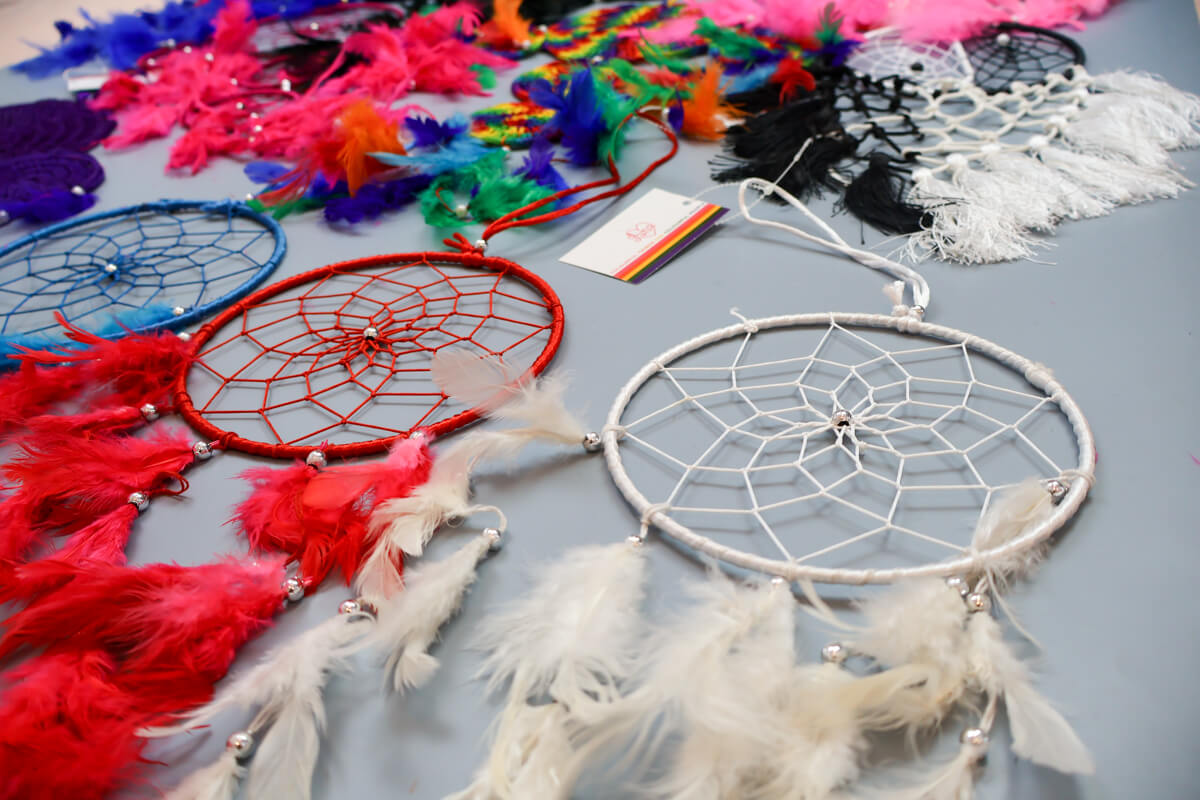 MIX PACK 10 X 15CM DREAMCATCHERS
