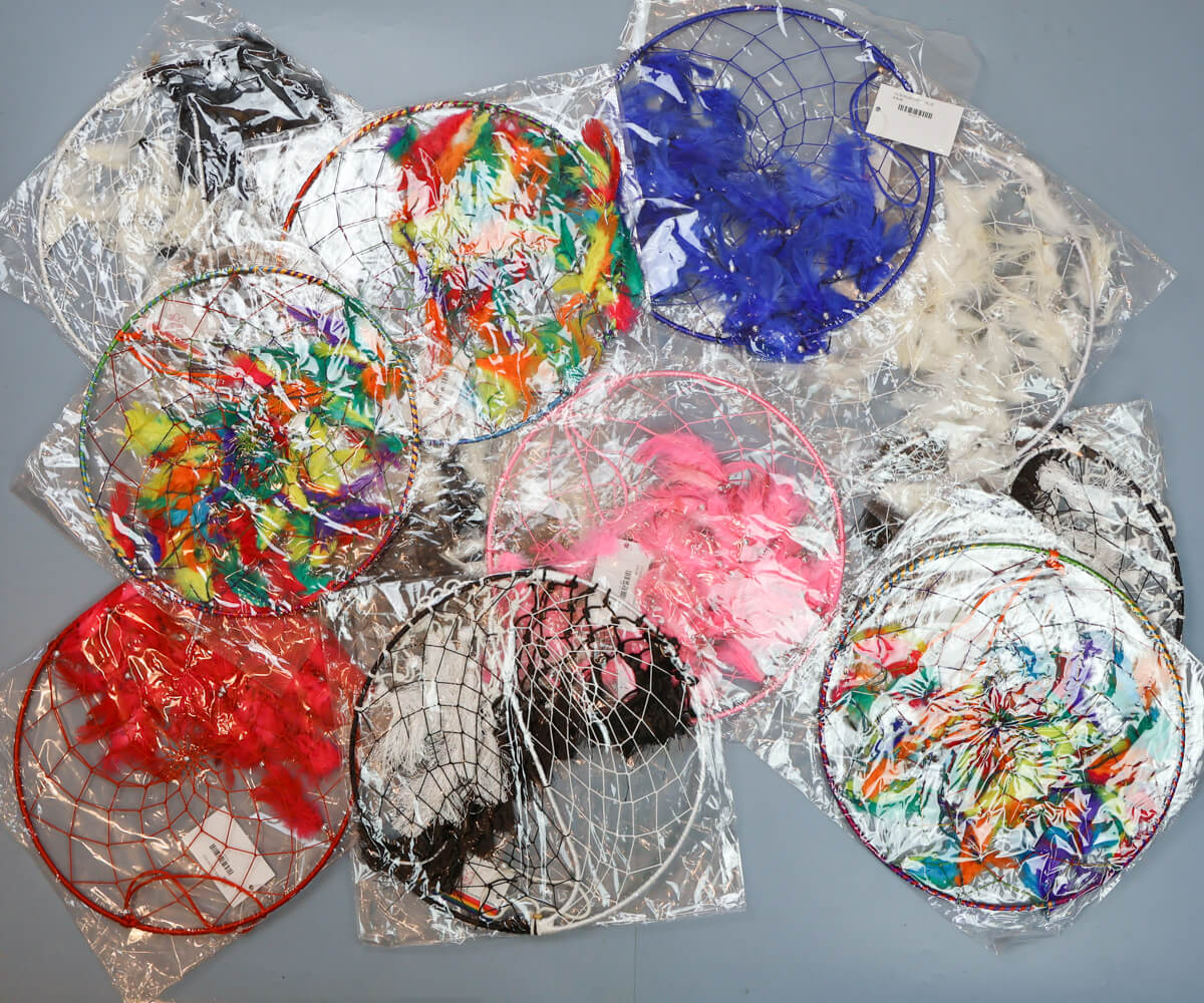 MIX PACK 10 X 30CM DREAMCATCHERS