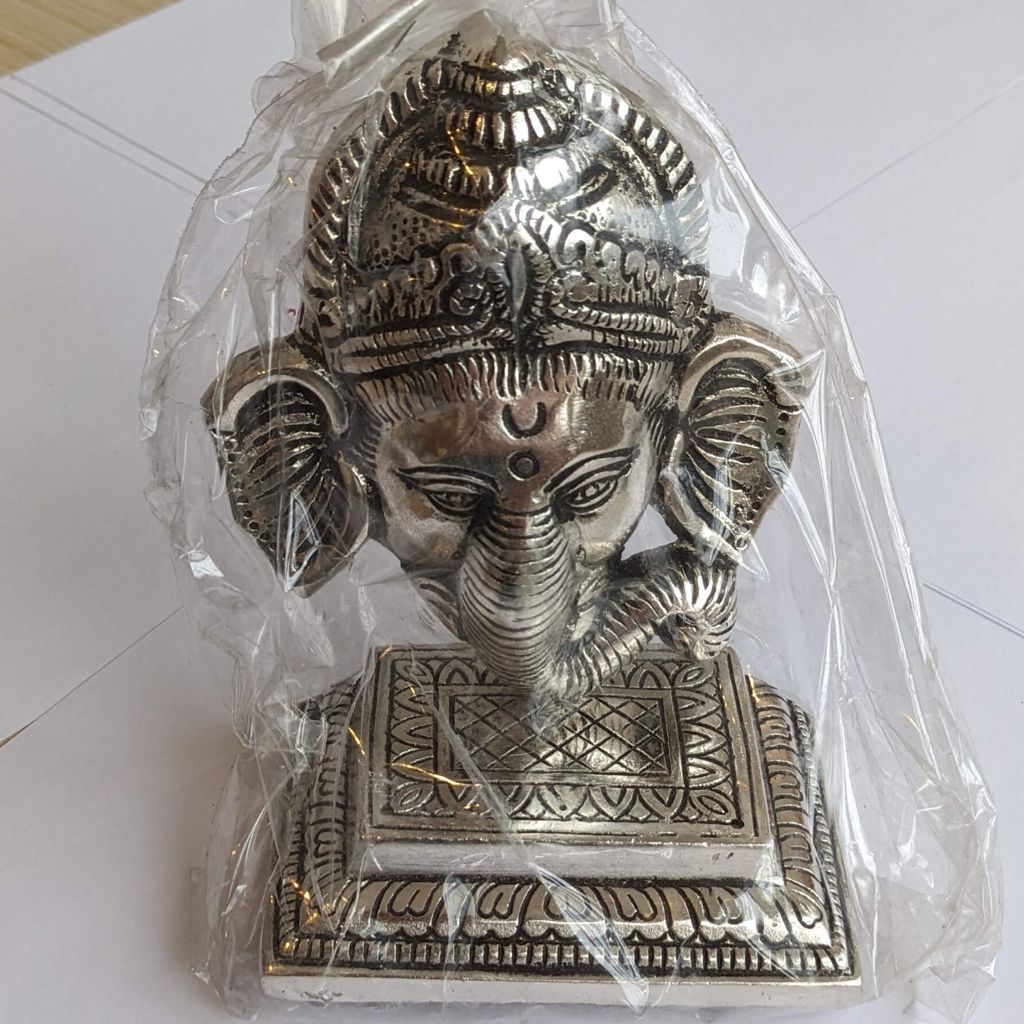 LIFE504B PLAIN GANESH STANDEE