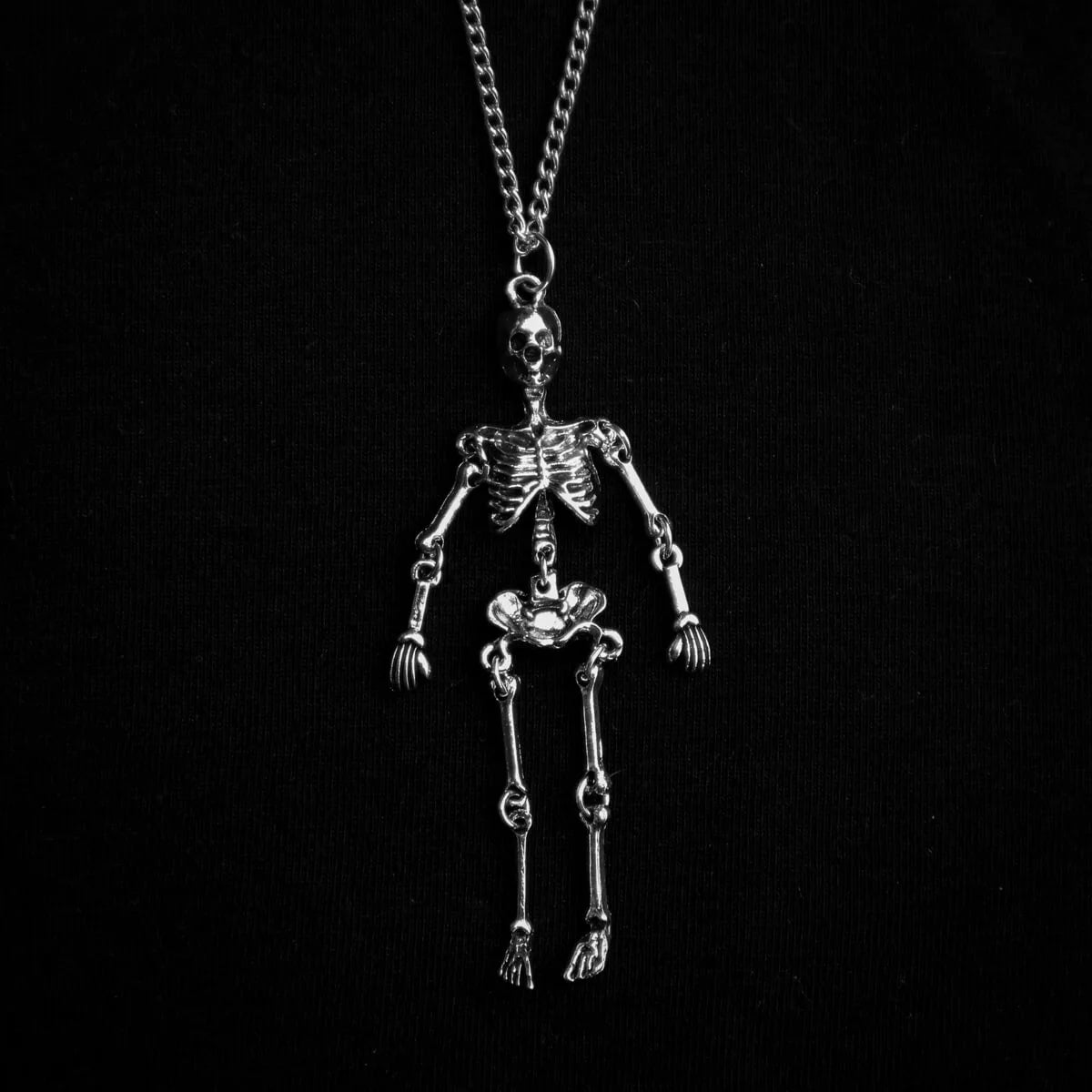 LARGE SKELETON NECKLACE - PACK OF 5 - Extreme Largeness Wholesale