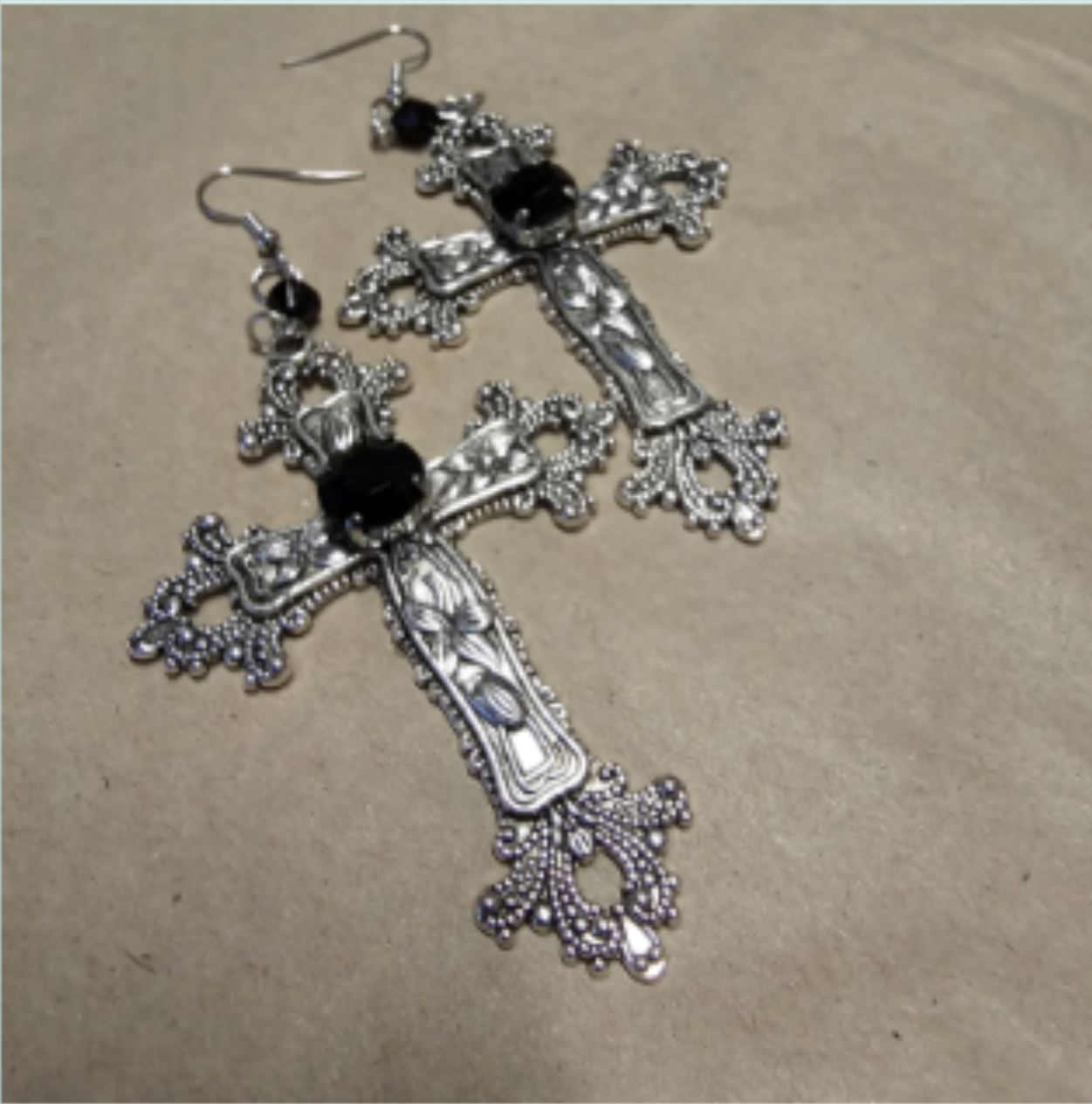 ER723 Large Cross With Black Gem Earrings