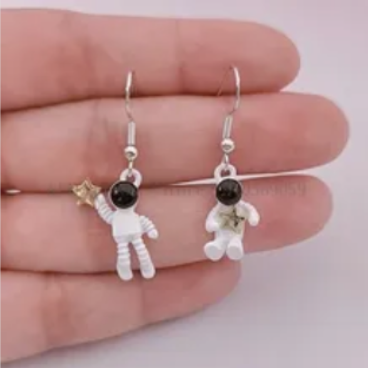 ER504 Astronaut Earrings