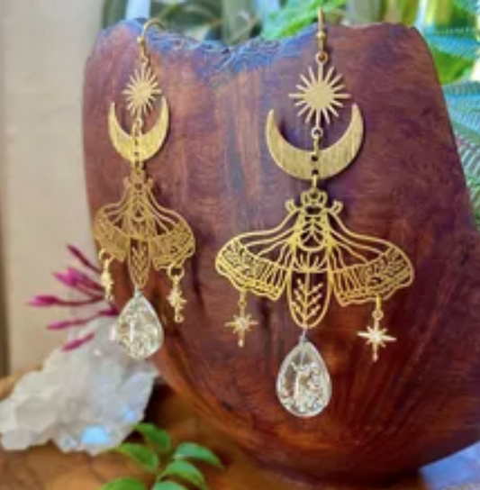 ER582 Flower Drop Moth Earrings Gold