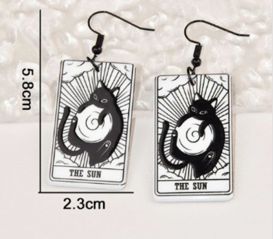 ER928 Cat Tarot Earrings - The Sun