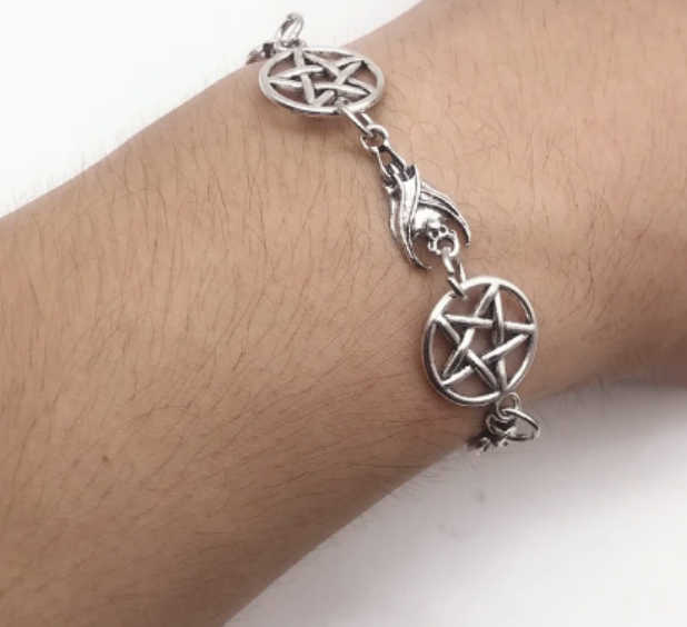 *LBRC56 Bat Pentacle Bracelet