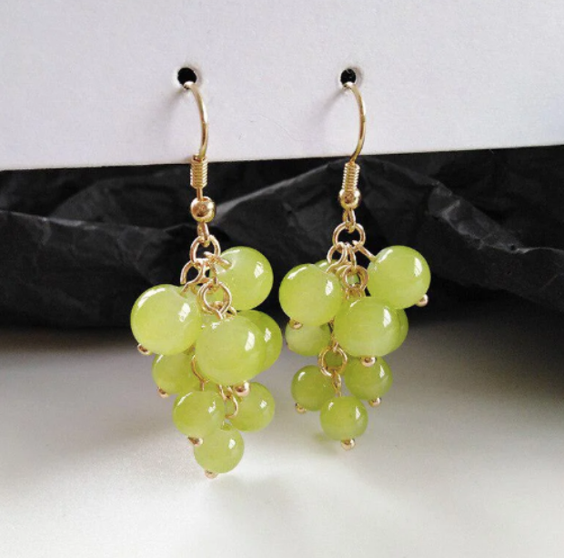 ER901 Grape Earrings Green