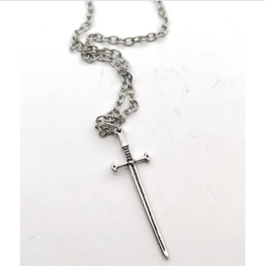 LNK61 Sword Necklace Silver