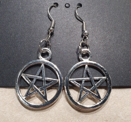 ER420 Small Plain Pentacle Earrings