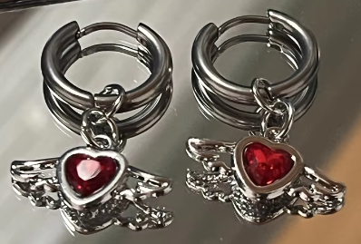 ER1039 Hearts & Wings Silver Hoops Ers