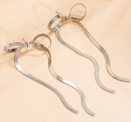 ER985 Tassel Bow Earrings Silver