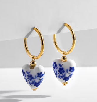 ER987 Ceramic Gold Hoops Blue/White