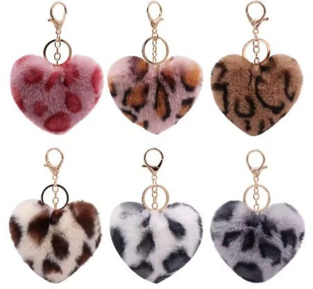 KR119 Fluffy Hearts Keyring - Extreme Largeness Wholesale