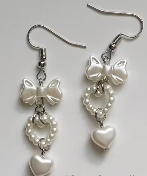 ER891 Heart & Bow Earrings