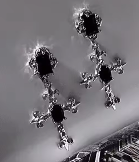 ER1206 Ornate Cross Stud Earrings