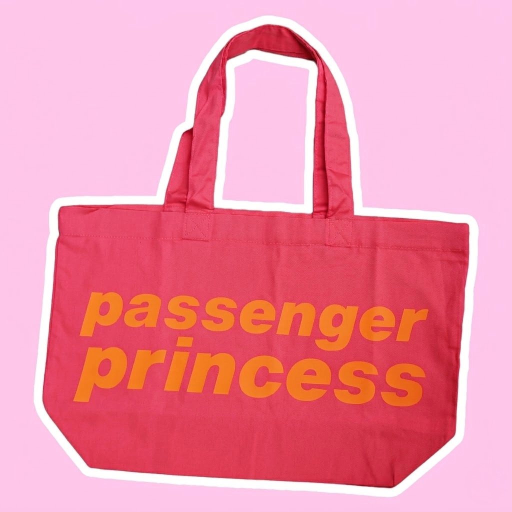 PASSENGER PRINCESS OVERSIZED TOTE BAG - Extreme Largeness Wholesale