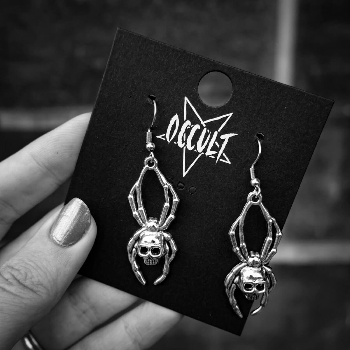 Spider Skull Earrings • Extreme Largeness Wholesale