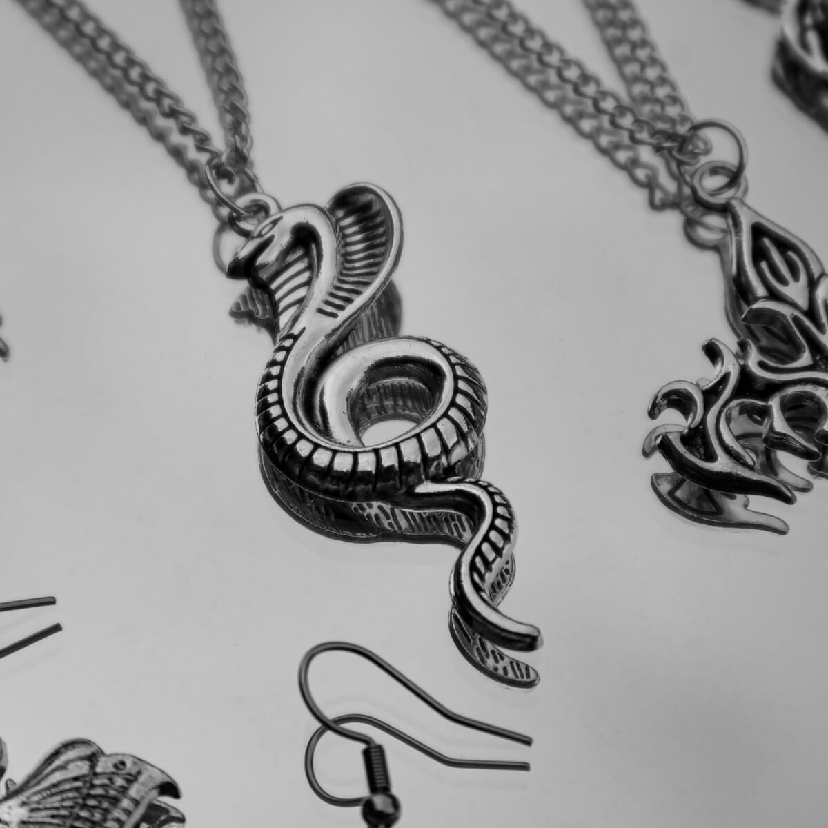 Cobra Necklace• Extreme Largeness Wholesale