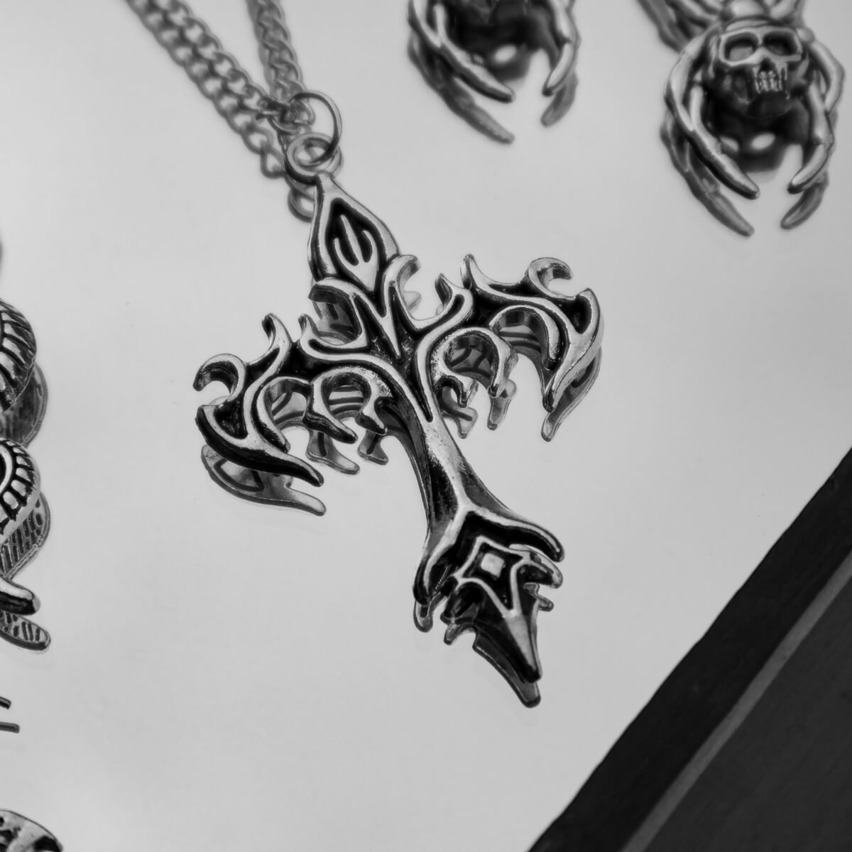 Y2K Cross Necklace• Extreme Largeness Wholesale