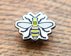 Cut Out Worker Bee Pin | Extreme Largeness Wholesale